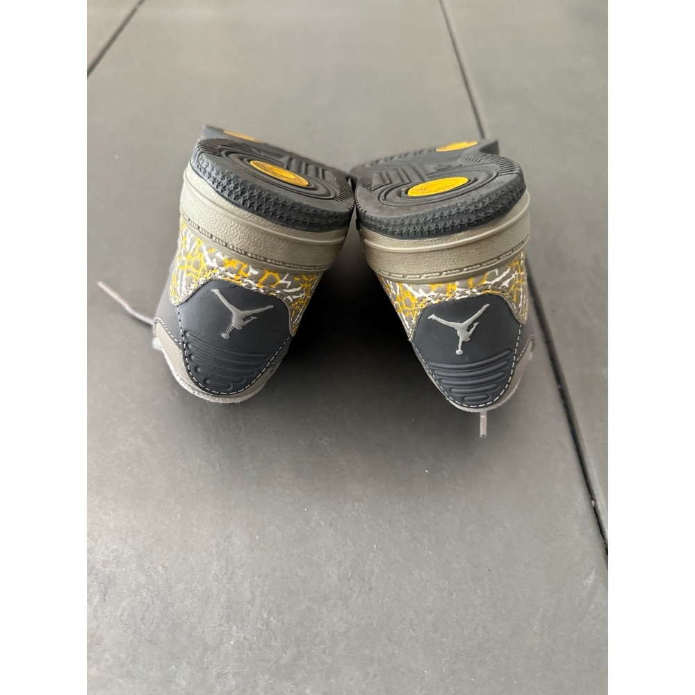 Jordan Flight 23 Cool Grey Del Sol Yellow Elephant Print 323949-071 Kids 10C - Picture 11 of 13